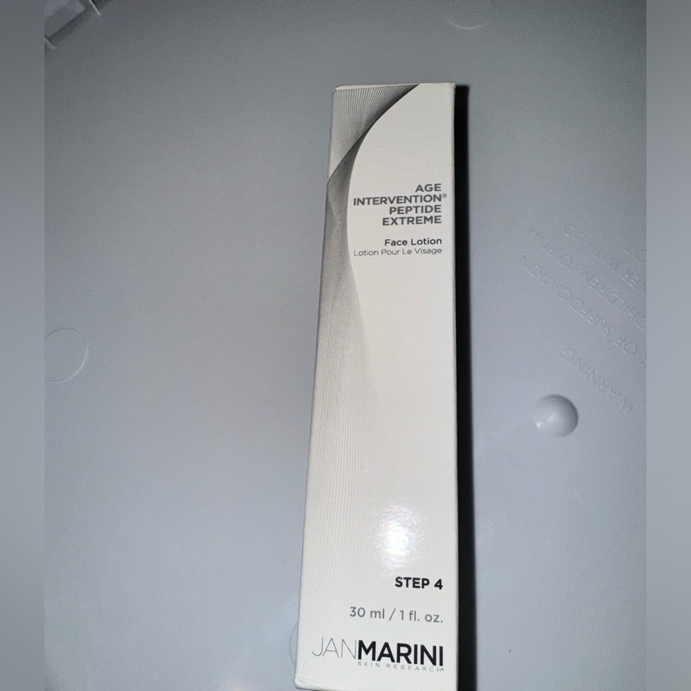 Spa closing sale!Jan Marini skin Age Intervention Peptide extreme face lotion.